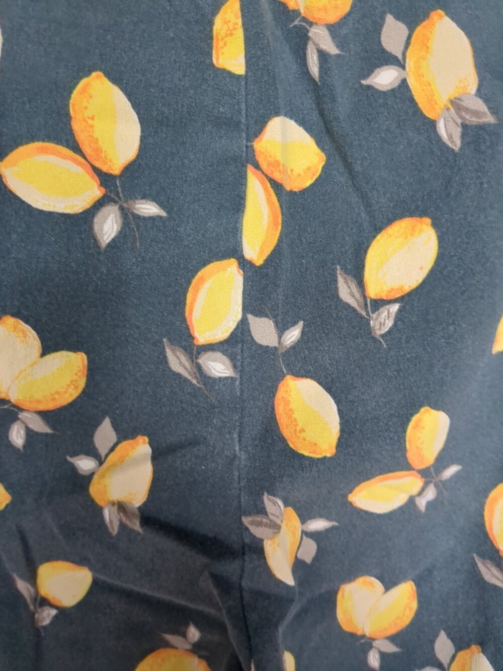 Vintage Pants with Lemon Motif - Picture 5 of 11
